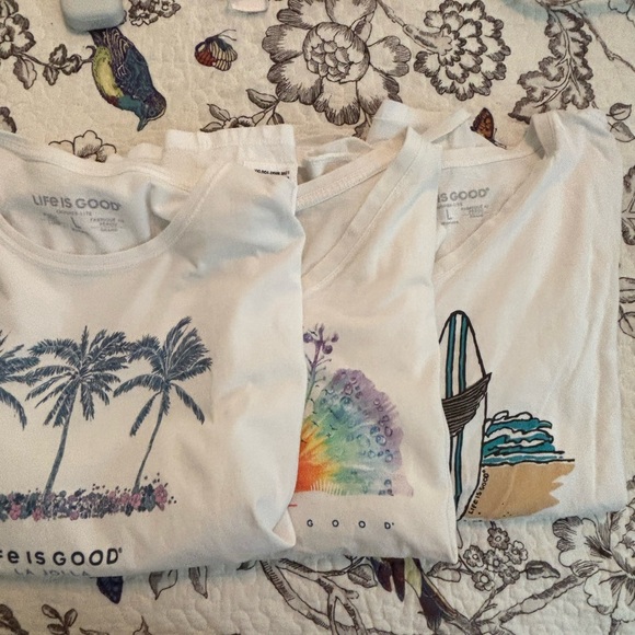Bundle of 3 Life is Good Beach Tees - Picture 1 of 4